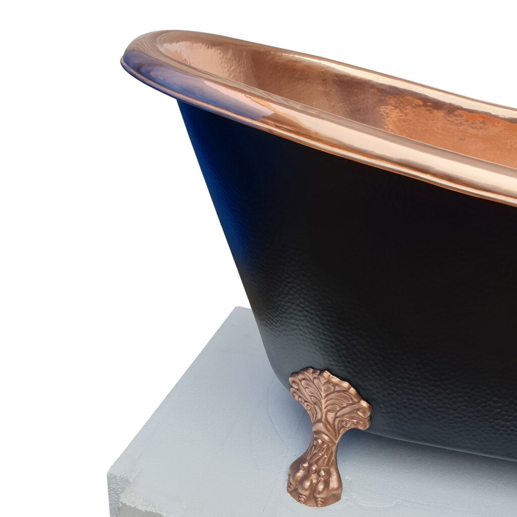 Hammered Clawfoot Copper Bathtub black Coppersmith® Creations