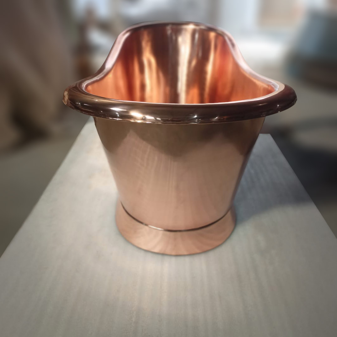 Slanting Base Copper Bathtub Full Shining Copper Finish