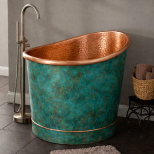 39-Inch Japanese Soaking Copper Bathtub Hammered Antique Copper Interior Blue-Green